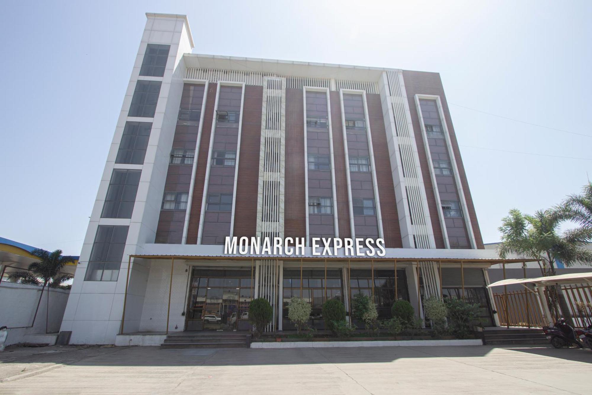 Hotel Monarch Express Chākan Zewnętrze zdjęcie